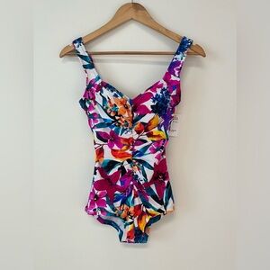 Maxine Of Hollywood Size 6 One-Piece Swimsuit Floral Print Shirred Front Ruching